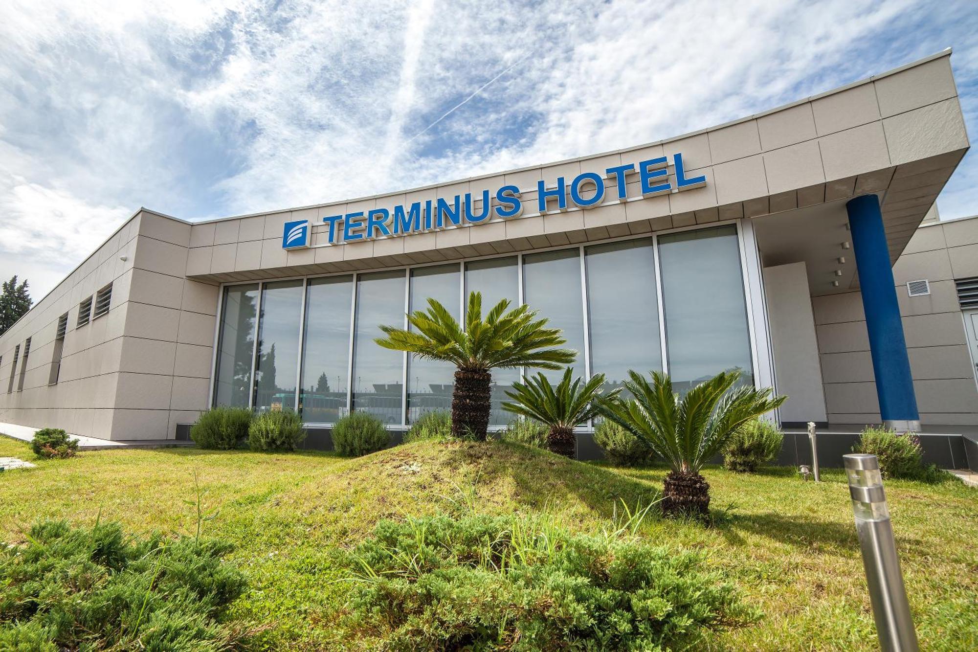 Hotel Terminus Podgorica Exterior foto