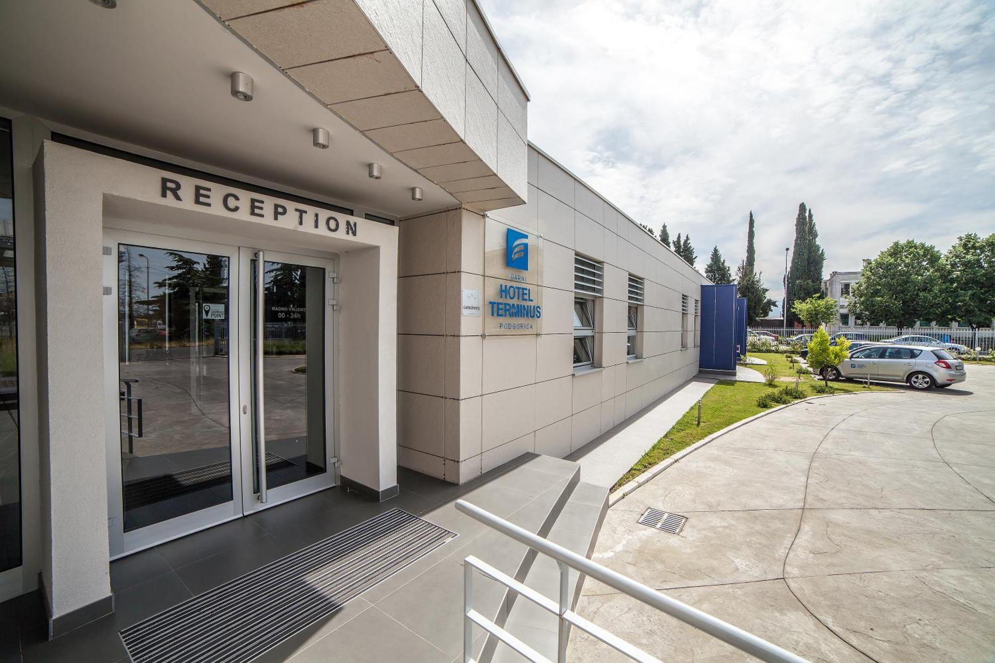 Hotel Terminus Podgorica Exterior foto