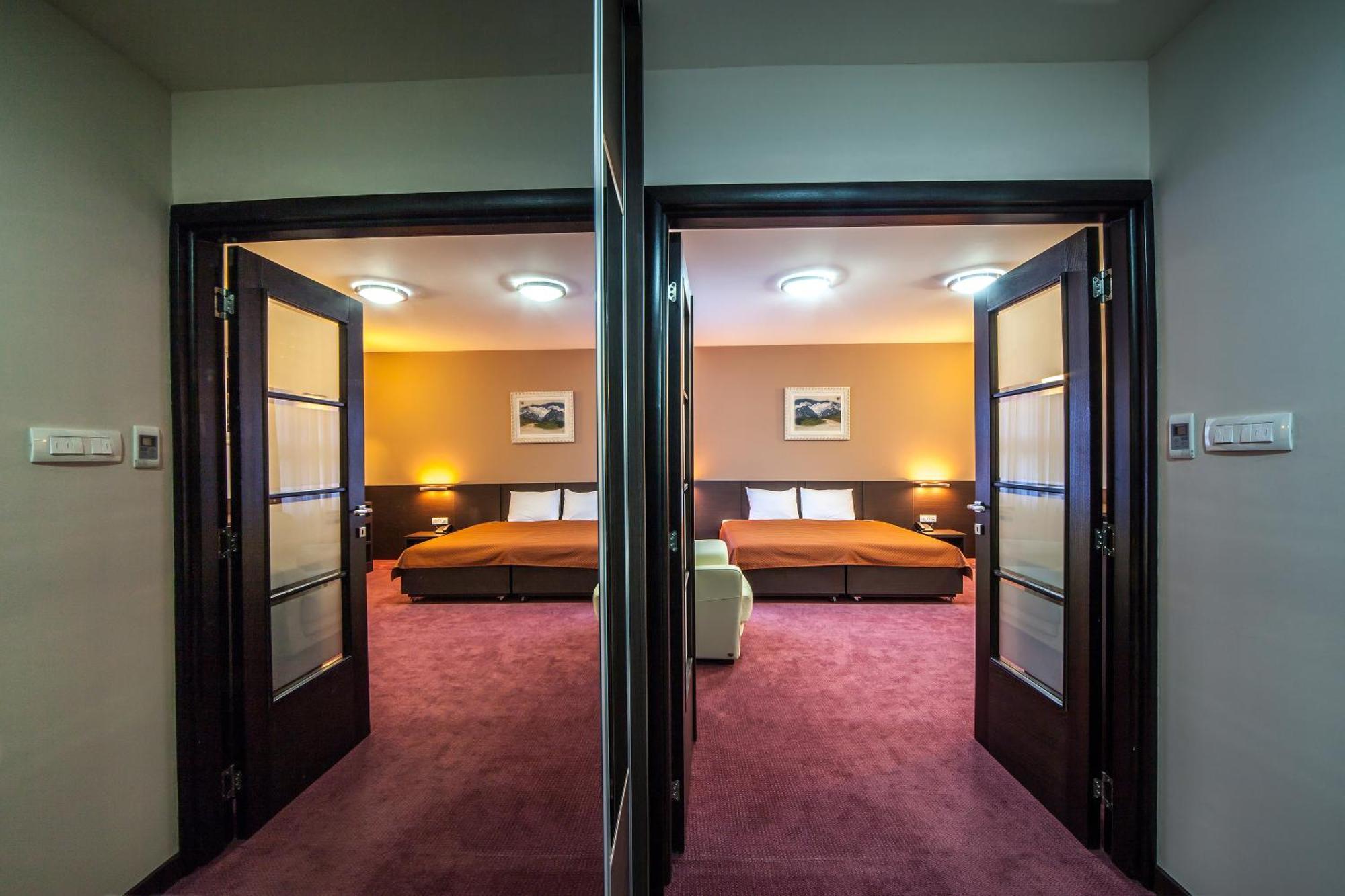 Hotel Terminus Podgorica Zimmer foto